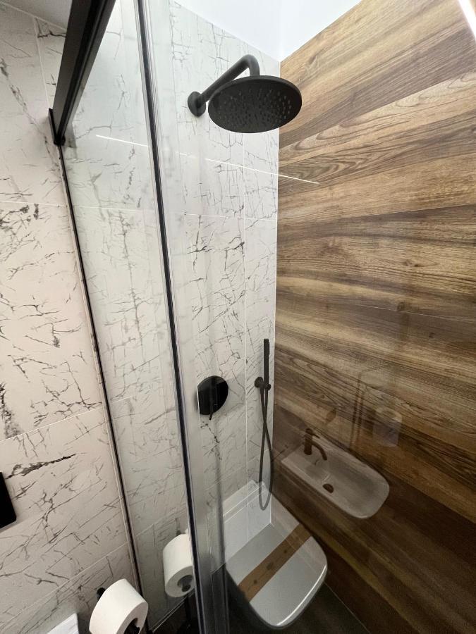 ホテル Bellavista アジェーロラ エクステリア 写真